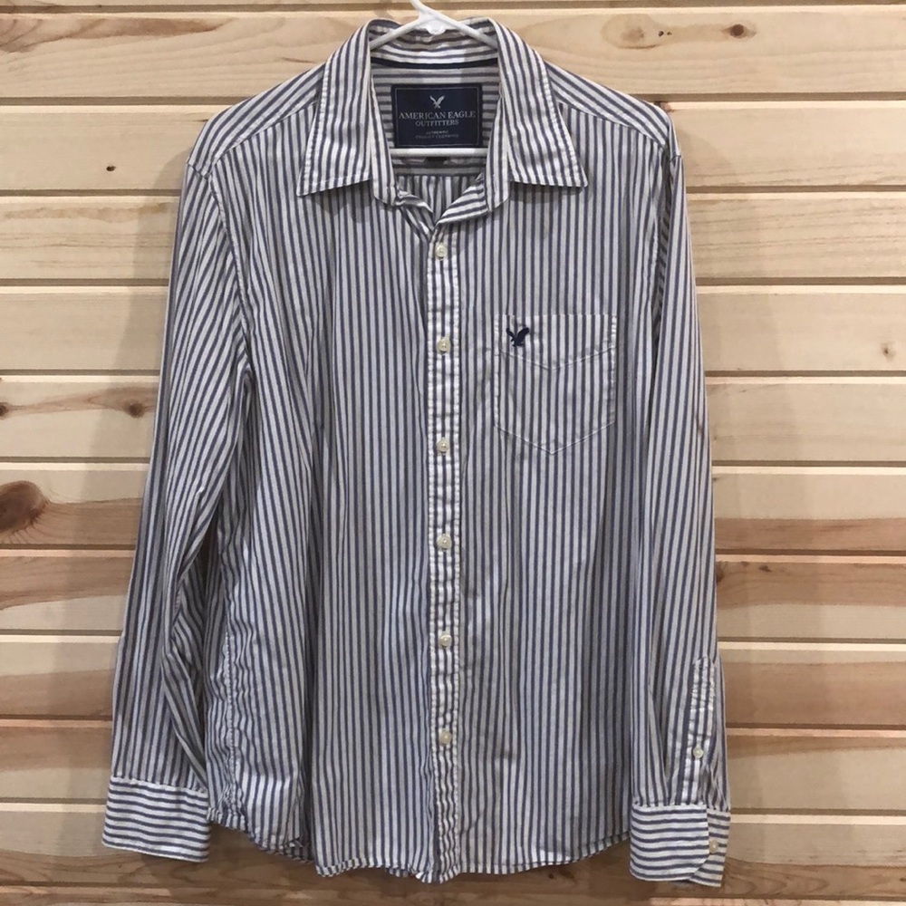 American Eagle long sleeve men’s shirt